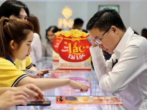 Xu hướng mua sắm mới trong ngày Thần Tài 2023