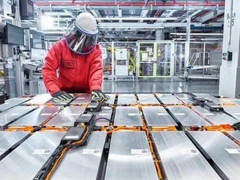 PMI Việt Nam tháng 1 tăng lên mức 47,4, lượng đơn đặt hàng xuất khẩu mới tăng lần đầu tiên sau ba tháng
