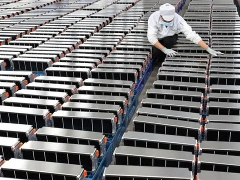 Thế giới không hề thiếu lithium - đừng nghe các hãng xe điện ‘than nghèo kể khổ’