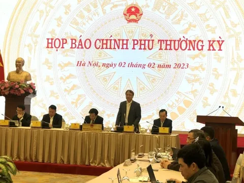 Nếu giá bán lẻ điện bình quân tăng từ 3% trở lên thì giá điện được phép điều chỉnh tăng