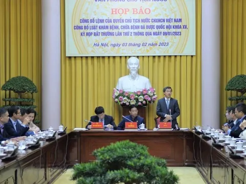 Công bố lệnh của quyền Chủ tịch nước về Luật Khám bệnh, chữa bệnh