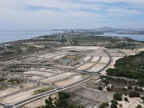 Người dân bị thu hồi đất ở đô thị mới Cam Lâm được học chuyển đổi nghề