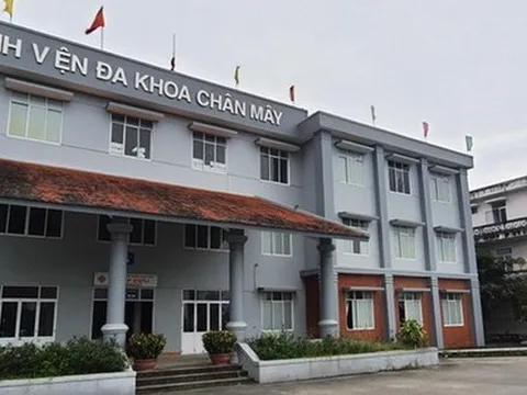 Tình tiết bất ngờ vụ Phó khoa tại TT-Huế xin nghỉ việc