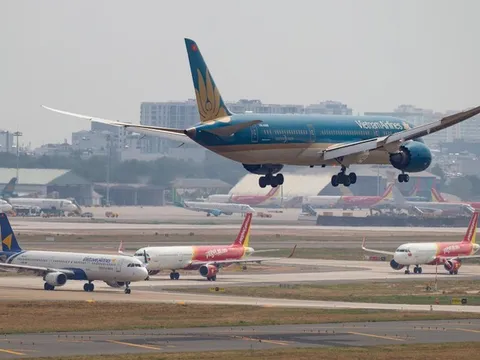 "Miếng bánh" slot bay tại Tân Sơn Nhất và Nội Bài được chia như thế nào?