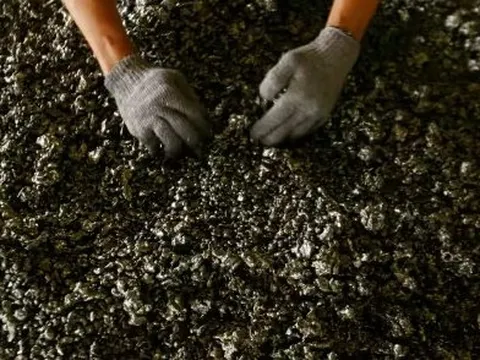 VinFast chú ý: Các nhà sản xuất xe điện đang tranh giành để sở hữu kim loại cực quan trọng này, một quốc gia châu Á chuẩn bị "đổi đời" khi chiếm tới 1/4 trữ lượng của thế giới