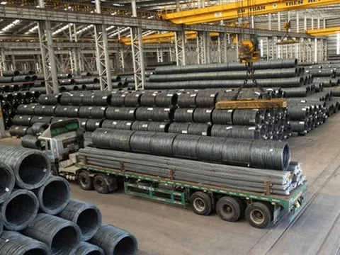 Biên lợi nhuận gộp nhóm phi tài chính VN30: Vingroup, Petrolimex rơi xuống đáy và quay trở lại ngoạn mục, Thế giới di động vụt lên đỉnh mới