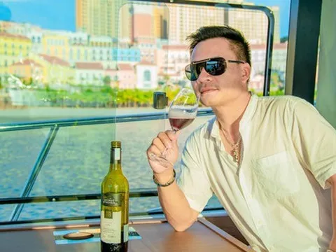 Chủ tịch Vietyacht tự làm youtuber, bán du thuyền online: Nhà giàu Việt thắt chặt chi tiêu, chiếc du thuyền đắt nhất bán được chỉ... 50 tỷ đồng