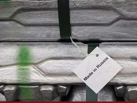 Bloomberg: Mỹ sắp áp thuế 200% đối với nhôm nhập khẩu từ Nga