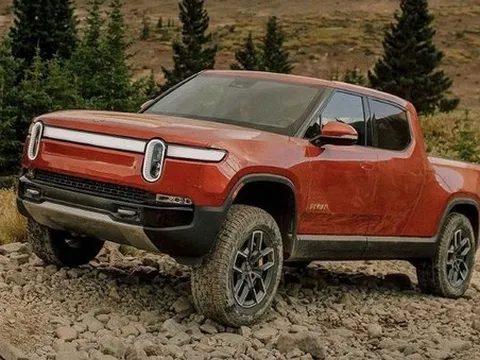 Top 10 xe điện nhanh nhất hiện nay