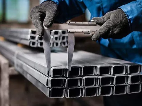 Thép 4 lần tăng giá trong 1 tháng qua, triển vọng thị trường sẽ ra sao?