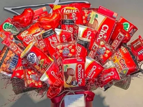 Những bó hoa Valentine siêu độc lạ: Không chỉ ăn được mà còn tiêu được