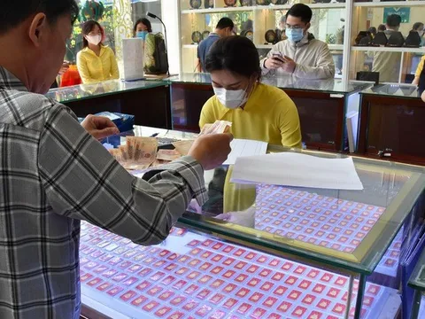 Giá vàng hôm nay 11-2: Tăng trở lại