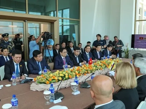 Thủ tướng thúc đẩy 3 lĩnh vực hợp tác với các doanh nghiệp Brunei