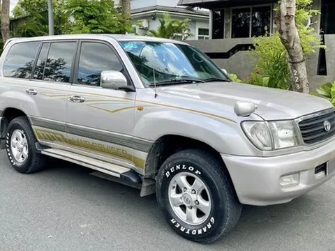 Rao bán Toyota Land Cruiser giá 235 triệu, chủ xe khẳng định 'máy êm, khung gầm còn chắc chắn'