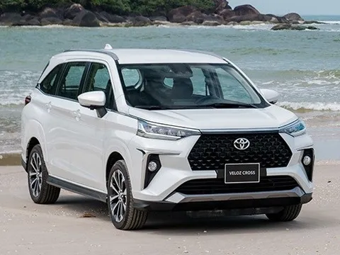 Bảng giá xe Toyota tháng 2: Veloz Cross được giảm 50 triệu đồng