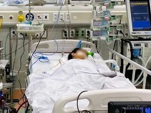 20 ngày cứu bé trai viêm cơ tim cấp