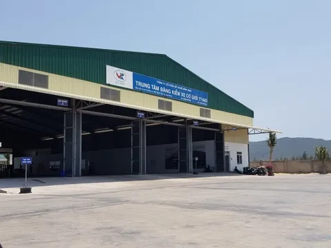 Bình Định: Kiểm tra đột xuất, phát hiện 3 đăng kiểm viên “làm bậy”