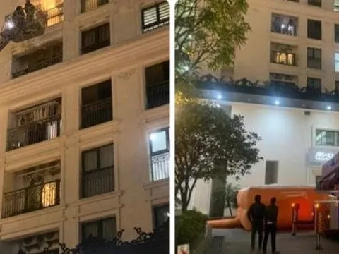 Người đàn ông quốc tịch Hàn Quốc ra ban công chung cư cao tầng định tự tử