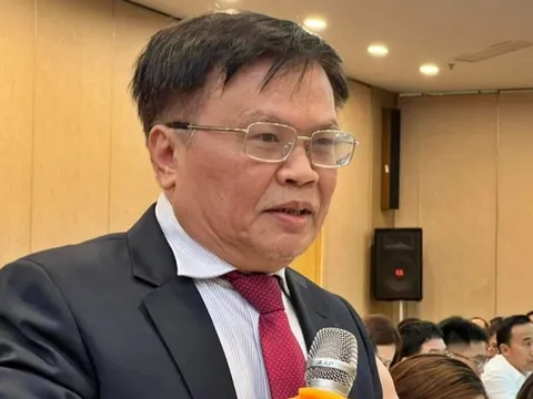 Điều hành giá xăng dầu: "Các bộ đổ lỗi lẫn nhau là rất thiếu trách nhiệm"