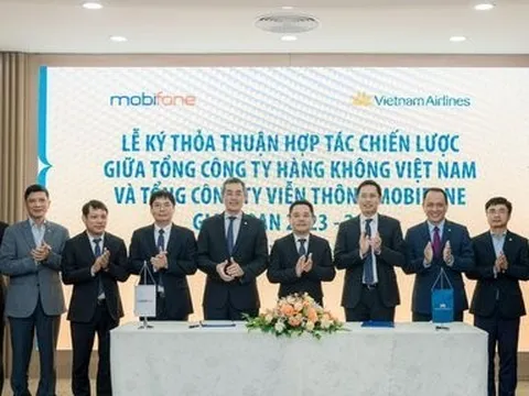 Hai ông lớn trong lĩnh vực hàng không và viễn thông "bắt tay" nhau