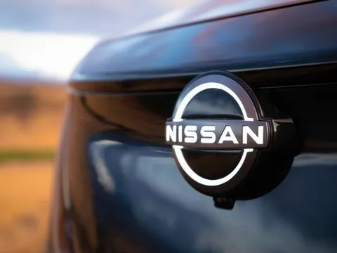 Nissan triệu hồi gần nửa triệu xe do biểu tượng gắn trên vô lăng