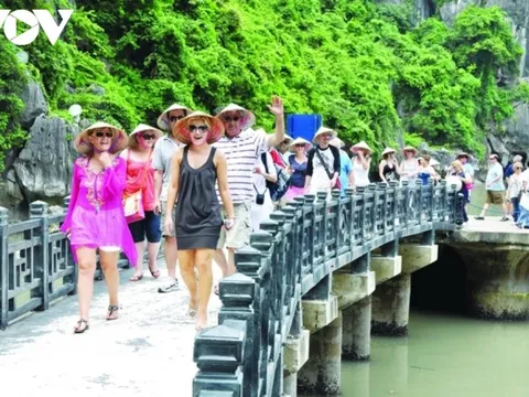 Giải pháp thu hút khách du lịch quốc tế, tạo đà bứt phá cho ngành du lịch