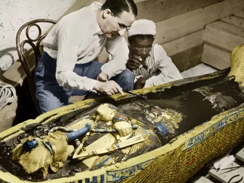 Ngày này 1 thế kỷ trước, nhân loại khai mở lăng mộ Pharaoh Tutankhamun: Chiếc quan tài vàng cùng hàng nghìn món đồ tùy táng quý giá hé lộ một kỷ nguyên thịnh trị dưới thời vị vua đoản mệnh