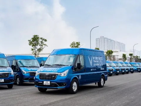 Dịch vụ sạc pin lưu động của VinFast gây ấn tượng với người dùng Việt