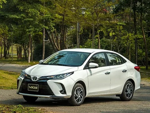 Vì sao chiếc ô tô "quốc dân" tại Việt Nam bất ngờ ế khách, giảm giá mạnh?