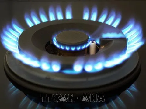 Giá khí đốt tại châu Âu thấp hơn 7 lần so với mức kỷ lục một năm trước