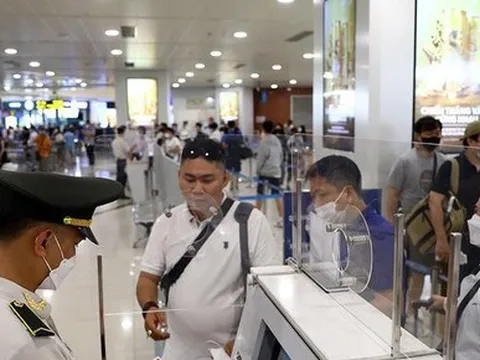 Mở rộng thí điểm xác thực vân tay, khuôn mặt khách bay tại quầy check-in