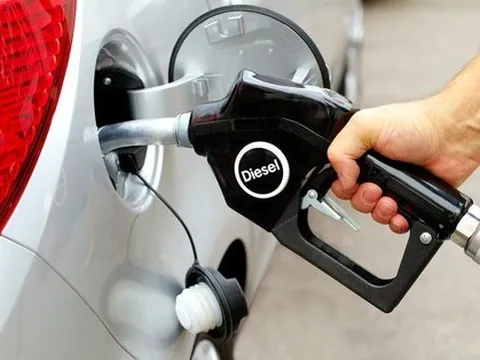 Cách xử trí khi đổ nhầm xăng vào động cơ chạy dầu