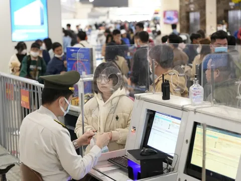 Mở rộng thí điểm xác thực sinh trắc học làm thủ tục bay trong nước
