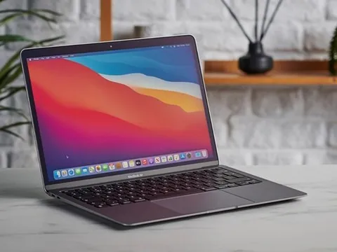 Chiếc Macbook rẻ nhất Việt Nam trông như thế nào, giá bao nhiêu?