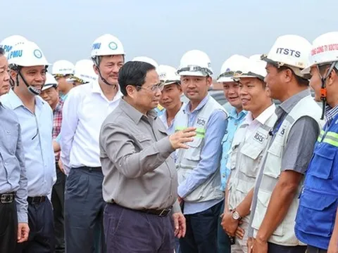 Thủ tướng phân công giải quyết vướng mắc trong đầu tư, xây dựng và phát triển kết cấu hạ tầng giao thông