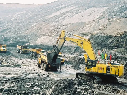 Rà soát, nâng công suất mỏ cát, đá cho các cao tốc trong tháng 3