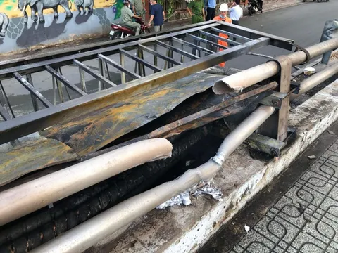 TP HCM: 2 vụ cháy xảy ra cùng lúc ở quận 1