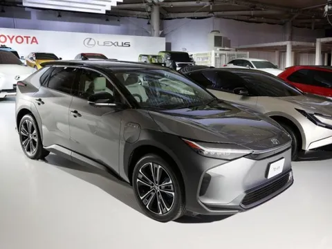 "Quay xe" đột ngột, Toyota chuyển sang tập trung phát triển xe thuần điện