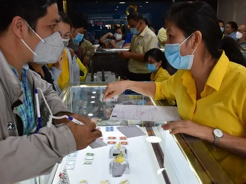 Giá vàng hôm nay 21-2: Đi xuống do yếu tố nào?