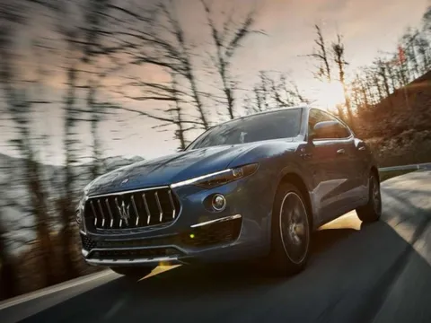 Ảnh chi tiết Maserati Levante GT Hybrid 2023 giá hơn 4 tỷ đồng