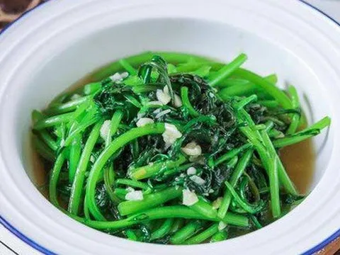 Lương y tiết lộ 3 loại rau chính là "siêu thực phẩm" bổ máu, "rẻ hơn thịt, bổ hơn thuốc"