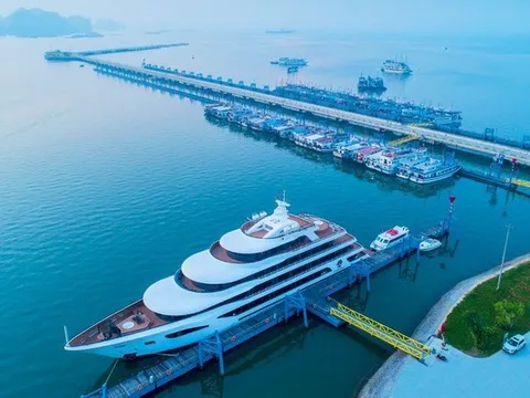 Một tỉnh vừa có cảng, vừa có khoáng sản, vừa mạnh du lịch lại có kinh tế cửa khẩu
