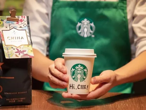 Quốc gia Starbucks phải tự trồng cà phê để bán, hy sinh cả tiền bạc để lấy lòng hàng tỷ khách hàng vốn chỉ mê mệt trà xanh