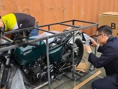 Phát hiện lô xe máy Brixton nghi gian lận xuất xứ trị giá khoảng 3 tỷ đồng