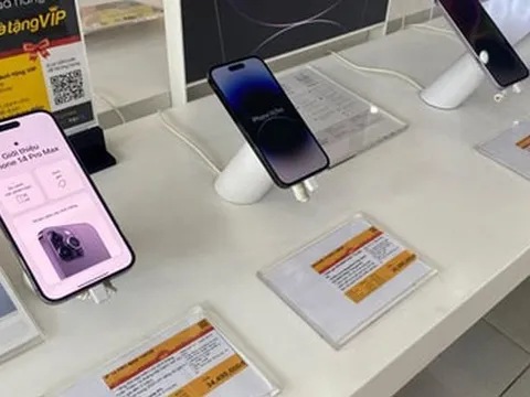 iPhone 14 giảm giá sâu