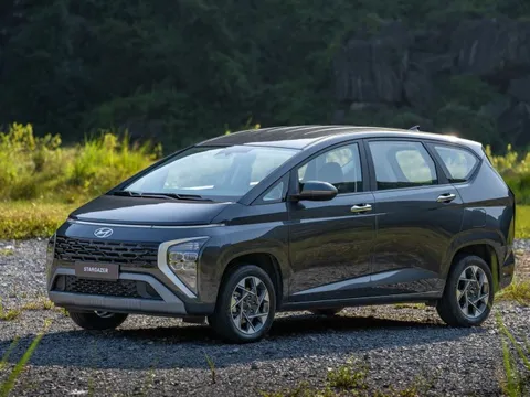 Hyundai Stargazer giá thấp kỷ lục tại đại lý: Bản tiêu chuẩn 485 triệu, đổi từ Xpander số sàn sang vẫn dư 60 triệu đồng