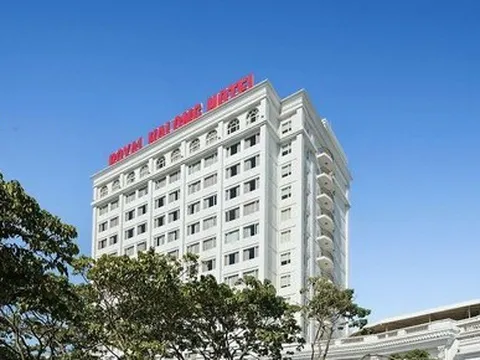 Công an Quảng Ninh phá sới bạc trăm tỉ trong khách sạn