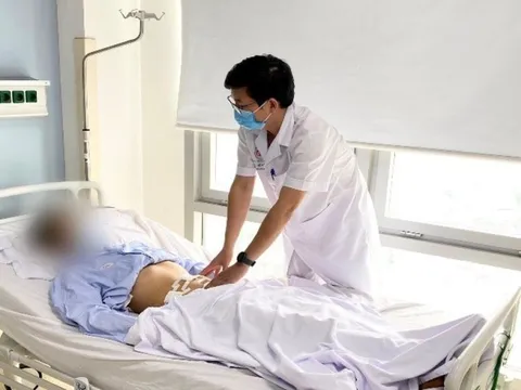 Căn bệnh hay gặp ở trẻ con nhưng khiến người đàn ông phải cắt toàn bộ đại tràng