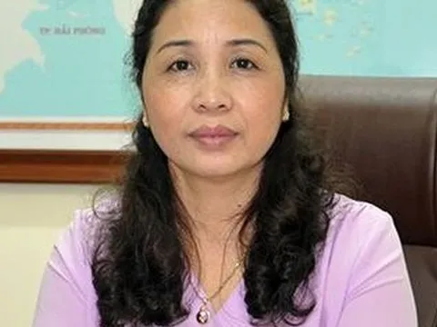 Nữ cựu giám đốc Sở GD-ĐT cùng thuộc cấp được lại quả hàng chục tỉ đồng