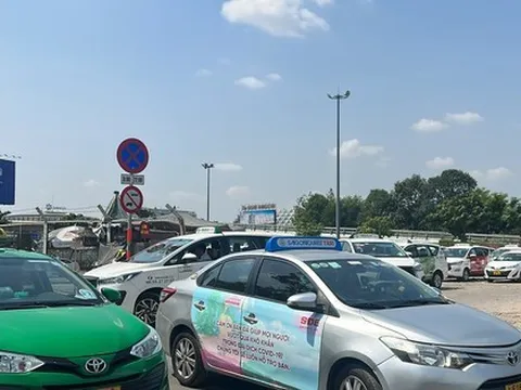 Sở GTVT TPHCM nói về đề xuất tiếp tục bãi đỗ xe tạm tại sân bay Tân Sơn Nhất